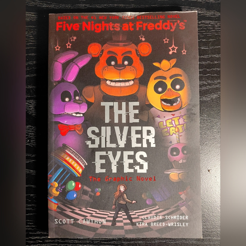 Five Nights At Freddy's; The Silver Eyes. Graphic Novel. Good Condition.